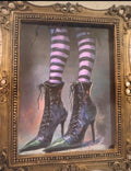Cadre rectangulaire gothique or vieilli avec illustration bottes de sorcière, 25,5x20,5cm